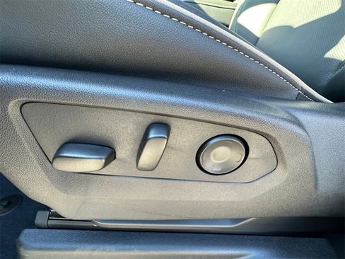 New 2026 Chevrolet Suburban Premier image 10