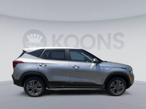 New 2026 Kia Seltos LX AWD/4WD image 17