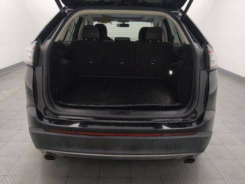 Used 2017 Ford Edge Titanium w/ Equipment Group 301A FWD image 29