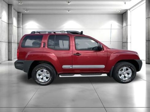 Used 2011 Nissan Xterra S AWD/4WD image 8
