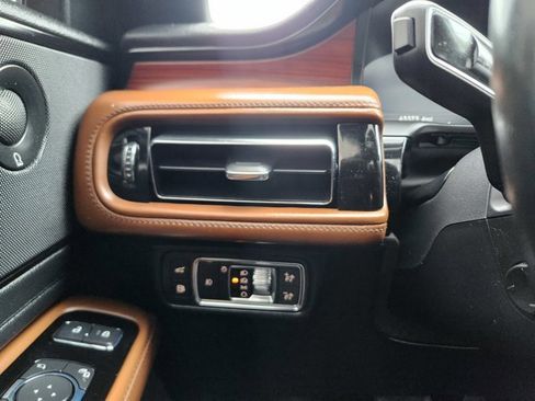 Used 2021 Lincoln Aviator Grand Touring w/ Elements Package Plus image 23