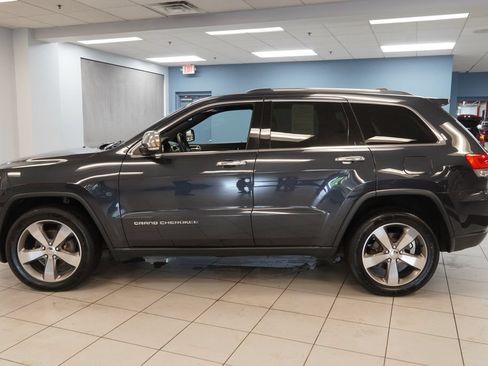 Used 2016 Jeep Grand Cherokee Limited AWD/4WD image 2