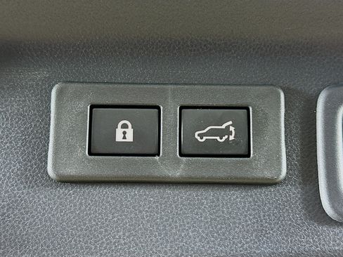 Used 2026 Subaru Forester Touring AWD/4WD image 31