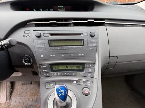 Used 2010 Toyota Prius FWD image 27