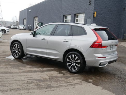 Certified 2025 Volvo XC60 B5 Plus w/ Climate Package image 5