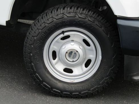 Certified 2022 Ford F250 XL w/ Power Equipment Group AWD/4WD image 5