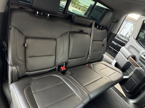 Used 2019 Chevrolet Silverado 1500 LT Trail Boss AWD/4WD image 22