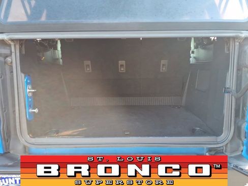 Used 2022 Ford Bronco Wildtrak image 23