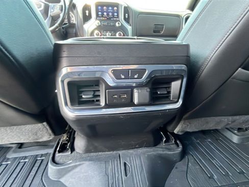 Used 2021 GMC Sierra 2500 SLT w/ SLT Convenience Package AWD/4WD image 23