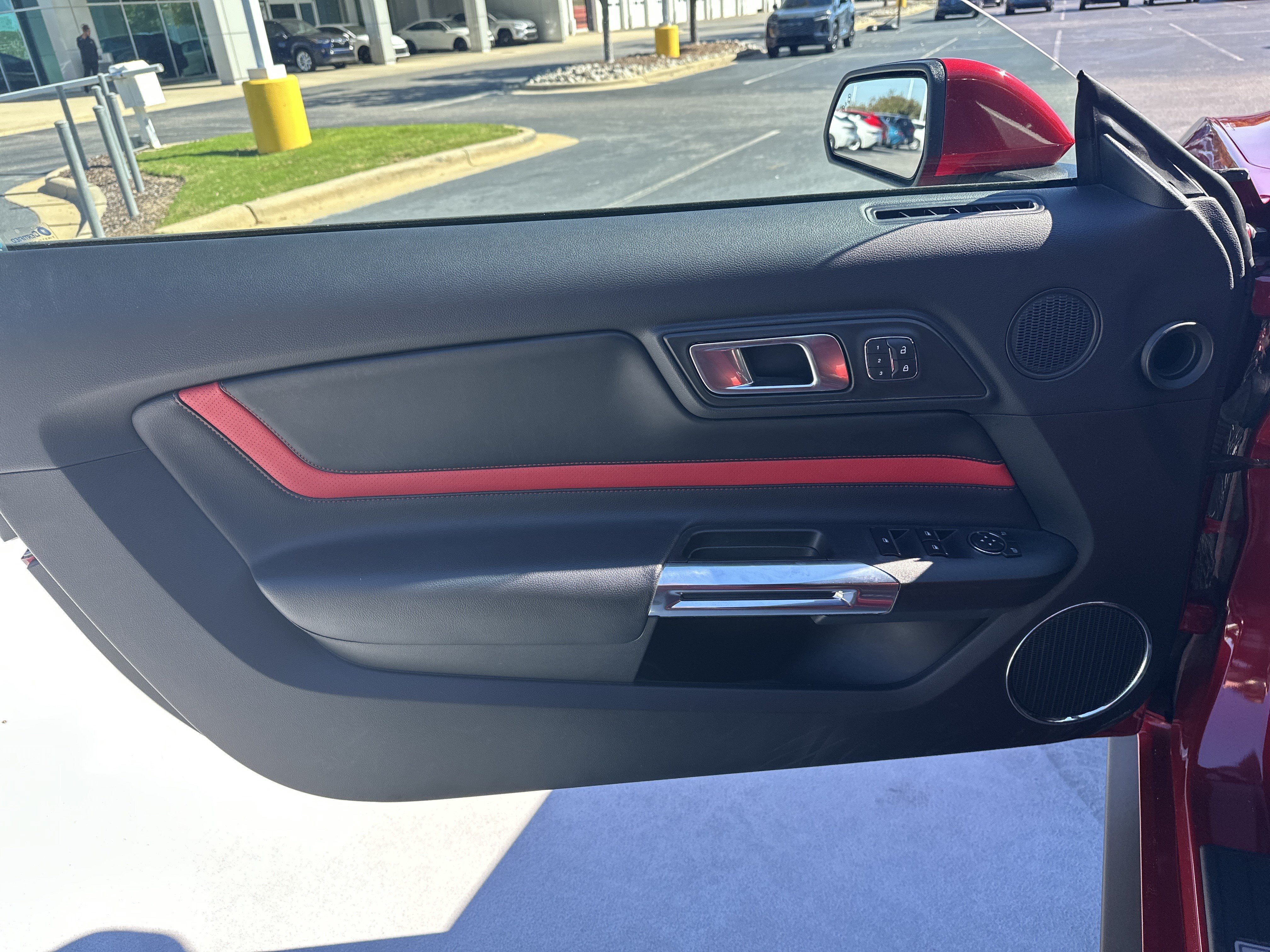 Used 2020 Ford Mustang GT Premium w/ Equipment Group 401A RWD image 14