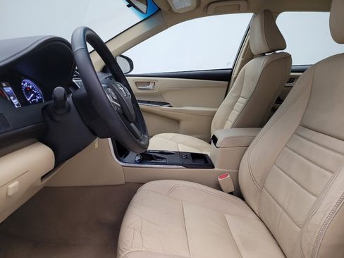 Used 2015 Toyota Camry XLE image 17