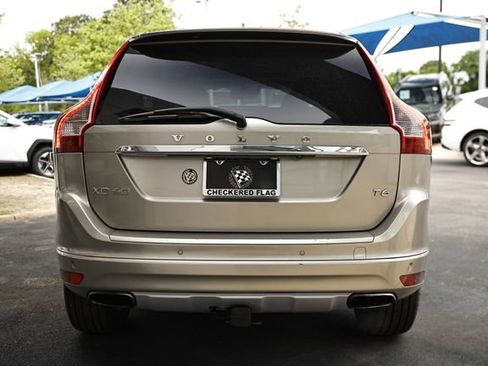 Used 2016 Volvo XC60 T6 Platinum w/ Climate Package FWD image 9