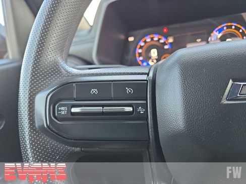 Used 2024 Chevrolet Colorado Trail Boss w/ Technology Package AWD/4WD image 15