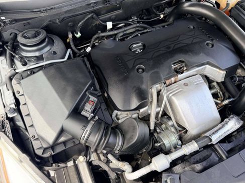 Used 2015 Buick Regal Premium FWD image 11