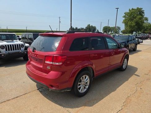 Used 2015 Dodge Journey SXT w/ Flexible Seating Group FWD image 8