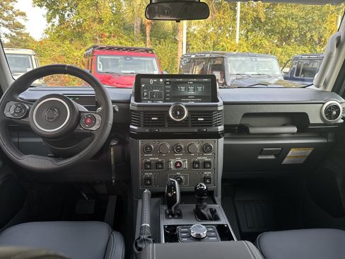Used 2025 INEOS Grenadier Station Wagon AWD/4WD image 25