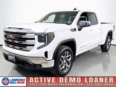 New 2026 GMC Sierra 1500 SLE w/ Preferred Package