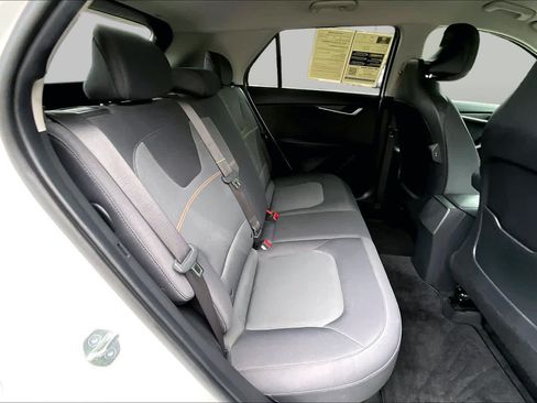 Used 2023 Kia Niro LX FWD image 18
