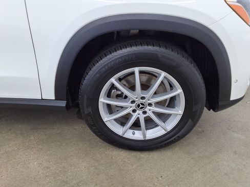 Used 2024 Mercedes-Benz GLE 350 4MATIC image 25