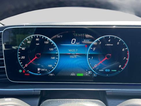 Used 2021 Mercedes-Benz GLS 450 4MATIC image 27