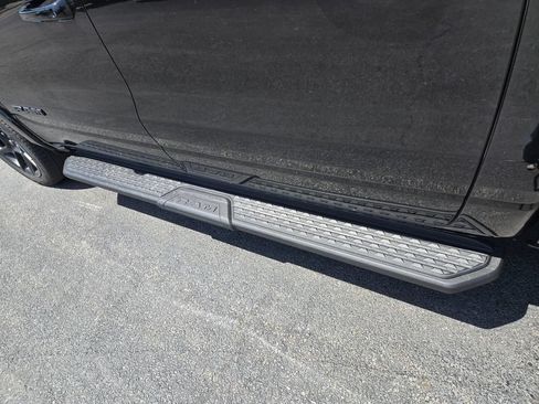 New 2026 RAM 1500 Laramie AWD/4WD image 13