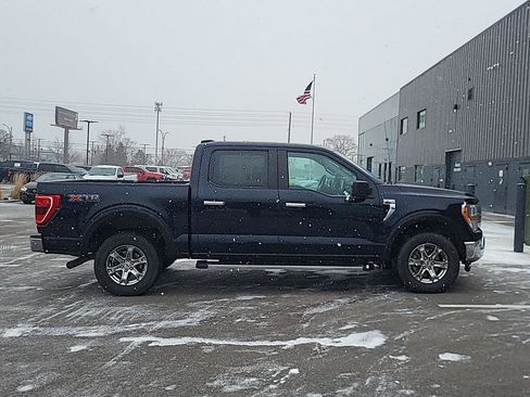 Used 2021 Ford F150 XLT w/ XTR Package image 2