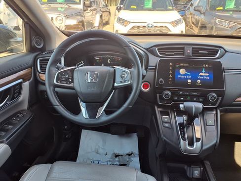 Used 2018 Honda CR-V Touring image 9