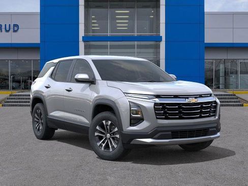 New 2026 Chevrolet Equinox LT image 31