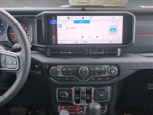 New 2026 Jeep Wrangler Unlimited Rubicon w/ Safety Group image 18