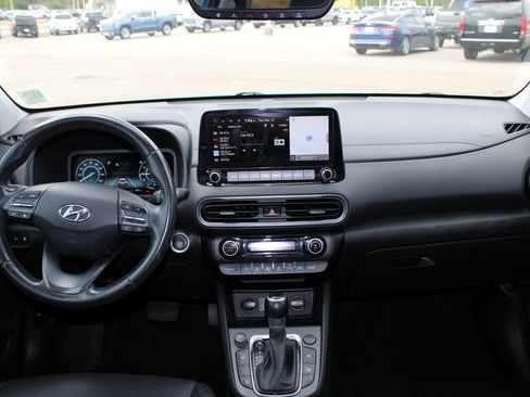 Used 2022 Hyundai Kona Limited FWD image 7