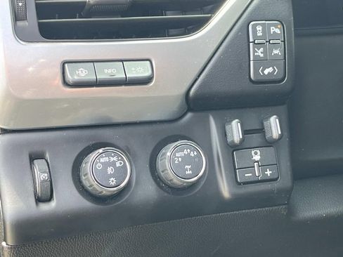 Used 2017 Chevrolet Tahoe Premier image 29