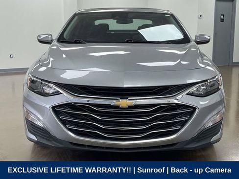 Used 2024 Chevrolet Malibu LT FWD image 2