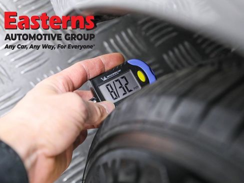 Used 2021 Toyota Corolla LE w/ Protection Package (TMS) image 27