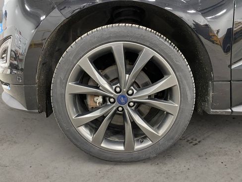 Used 2018 Ford Edge Sport w/ Equipment Group 401A AWD/4WD image 14