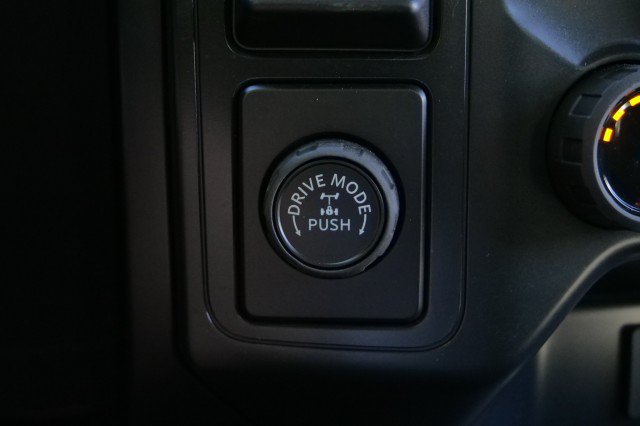 Used 2025 Ford F150 XL w/ Equipment Group 103A High RWD image 18