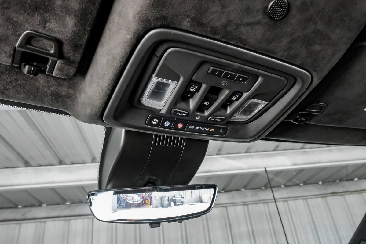 Used 2024 GMC Sierra 2500 Denali Ultimate AWD/4WD image 22