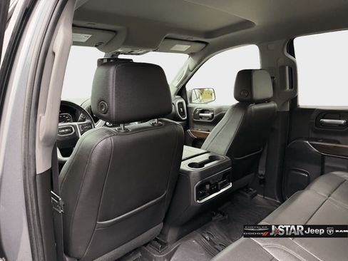 Used 2022 GMC Sierra 1500 SLT w/ SLT Premium Package AWD/4WD image 28