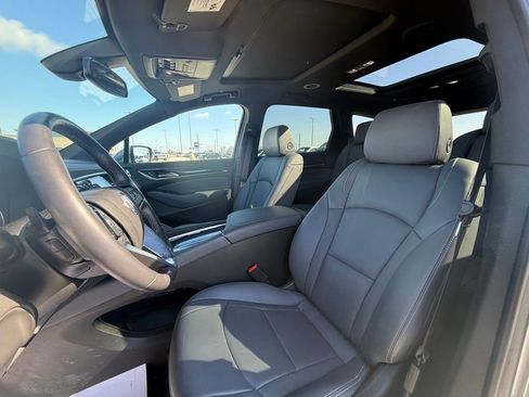 Used 2024 Buick Enclave Essence w/ Experience Buick Package image 27