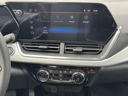 New 2026 Chevrolet Trax LT w/ LT Convenience Package image 7