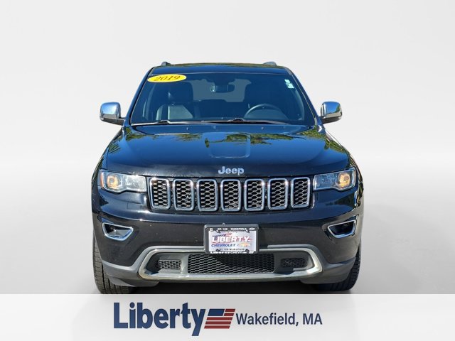 Used 2019 Jeep Grand Cherokee Limited AWD/4WD image 2