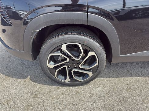 New 2026 Chevrolet Trax RS w/ Sunroof Package FWD image 15