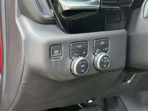 Used 2024 GMC Sierra 1500 Elevation AWD/4WD image 18