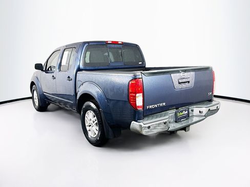Used 2018 Nissan Frontier SV w/ Value Truck Package RWD image 5