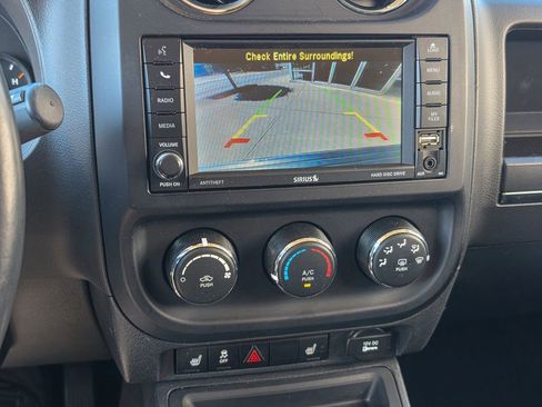 Used 2016 Jeep Patriot High Altitude AWD/4WD image 20
