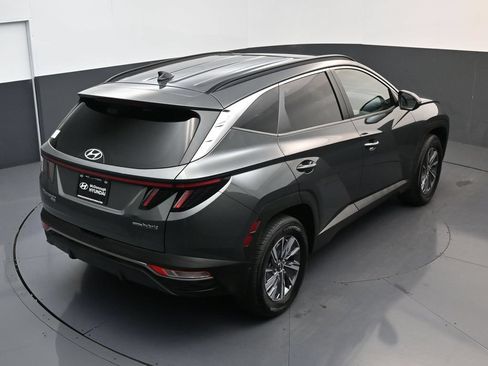 Used 2022 Hyundai Tucson Blue w/ Cargo Package AWD/4WD image 17