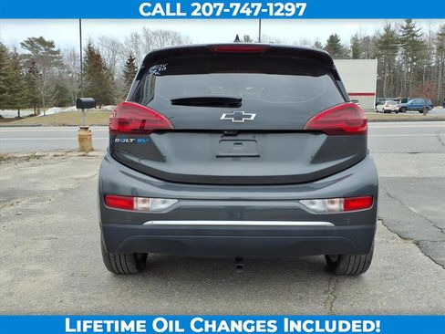 Used 2021 Chevrolet Bolt Premier w/ Infotainment Package image 7