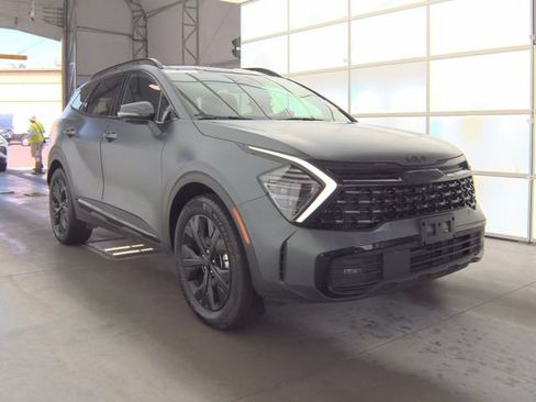 Certified 2025 Kia Sportage X-Line Prestige AWD/4WD image 2