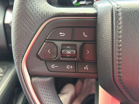 New 2026 Toyota 4Runner TRD Off-Road Premium AWD/4WD image 17