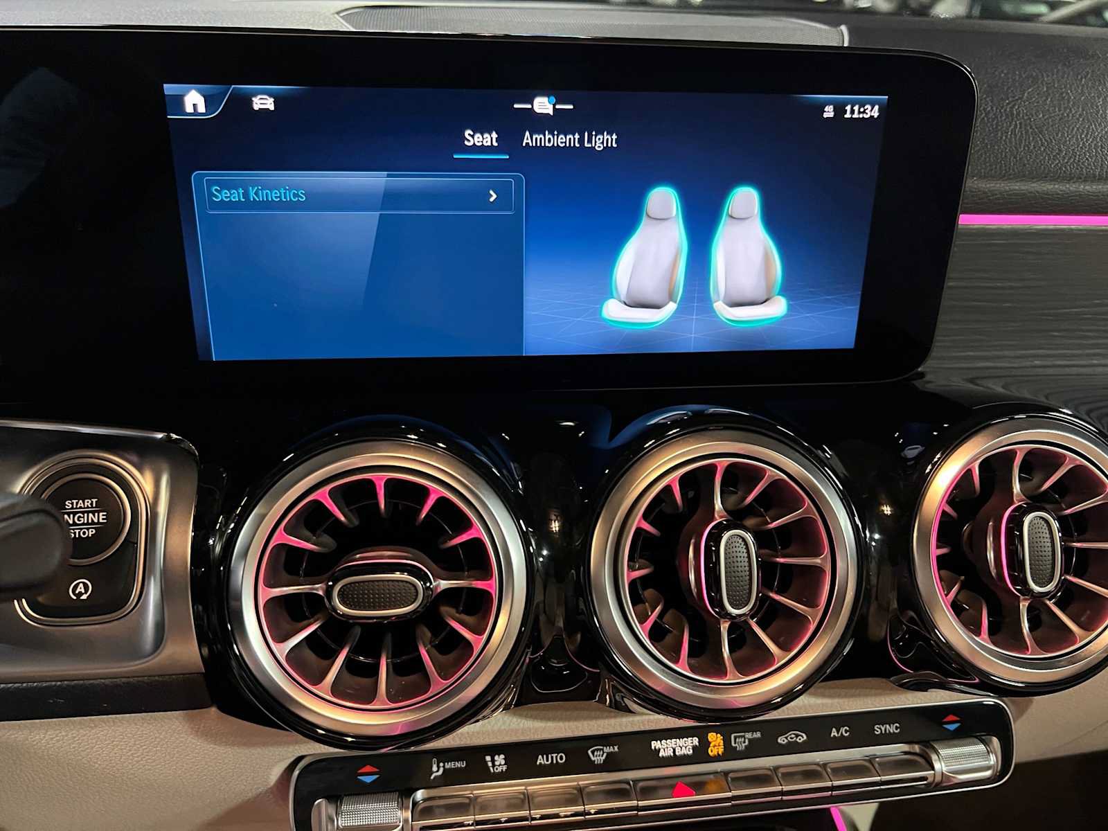 Certified 2026 Mercedes-Benz GLB 250 4MATIC image 37