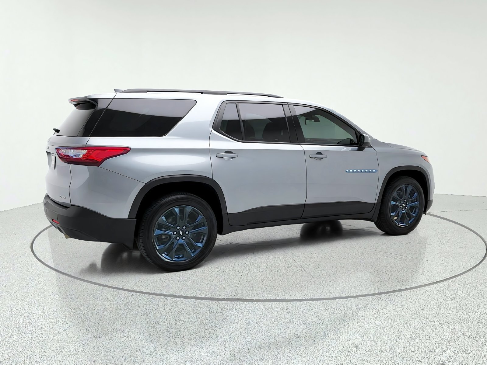 Used 2020 Chevrolet Traverse RS w/ LPO, Floor Liner Package AWD/4WD image 8